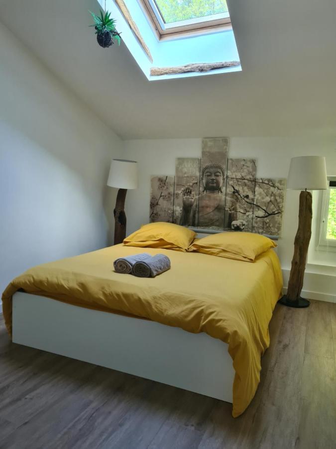 Le BoupèreChambre Double Au Calme Proche Puy Du Foアパートメント エクステリア 写真